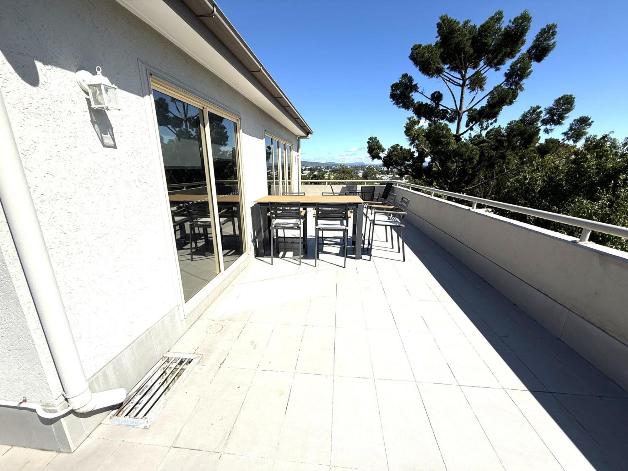 Hampton Court Apartments Brisbane Exterior foto